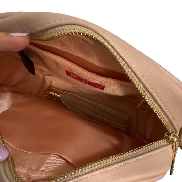 Lola Mae Quilted Crossbody Bag Blush Pink Adjustable Strap - Picture 11 of 14